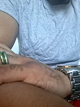bigboytoy912: διαδικτυακό σόου στην κάμερα