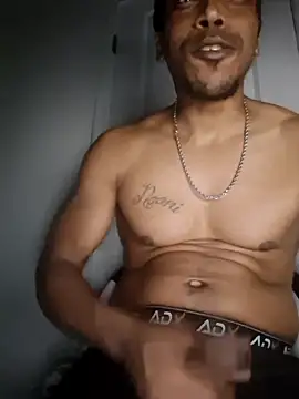 bigboytoy912 Show in webcam
