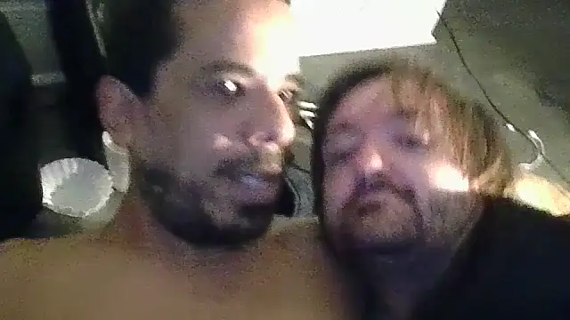 Tjskigh webkamerás műsora