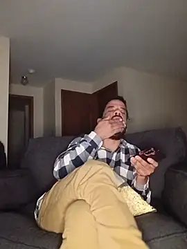 TJ_Freaky_Skigh Adlı Modelin Web Kamerası Şovu