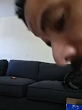 TJ_Freaky_Skigh's Webcam Show