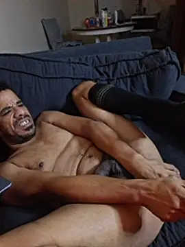 TJ_Freaky_Skigh Show in webcam