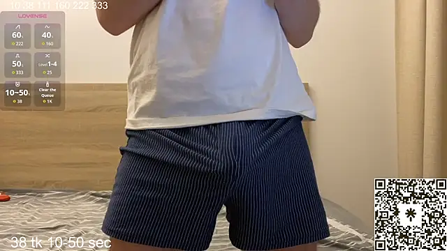 Webkamerová show curlyboyy_