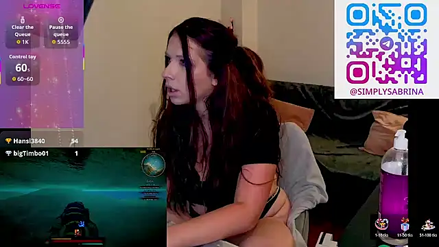 AustrianGirl99 Show in webcam