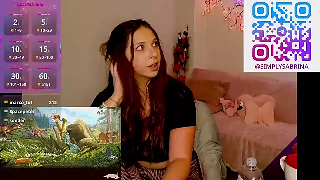 Pokazy przed kamerką – AustrianGirl99