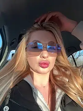 Tatti-Go webcam show