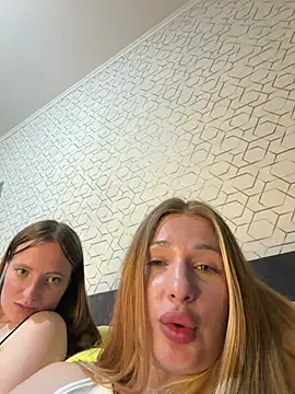 Tatti-Go Webcam show