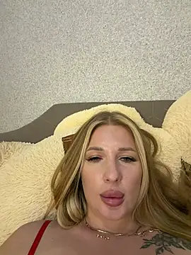 Tatti-Go Webcamshow
