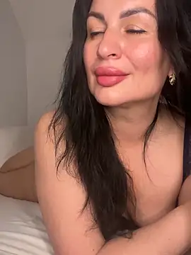 Chatroom XXX en direct de Tina8088