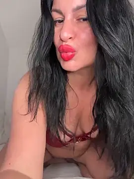Chat +18 de Tina8088 ao vivo