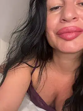 Tina8088 XXX чат на живо