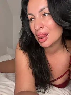 Tina8088 Chat XXX live