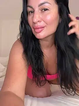 Tina8088 Chat XXX in diretta