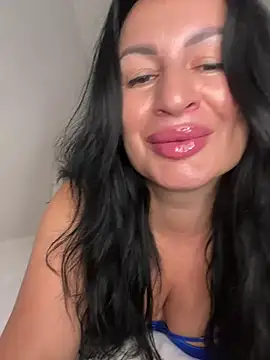 Chat XXX en directo de Tina8088