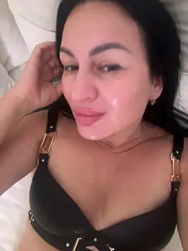 Czat XXX na żywo – Tina8088
