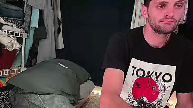 Mrkarizma webkamerás műsora