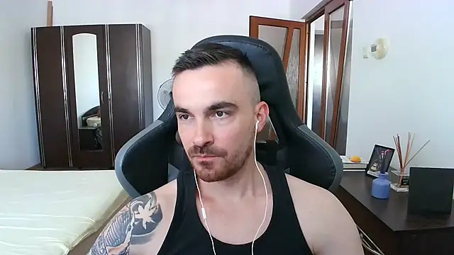 mu5clemania2 Show in webcam