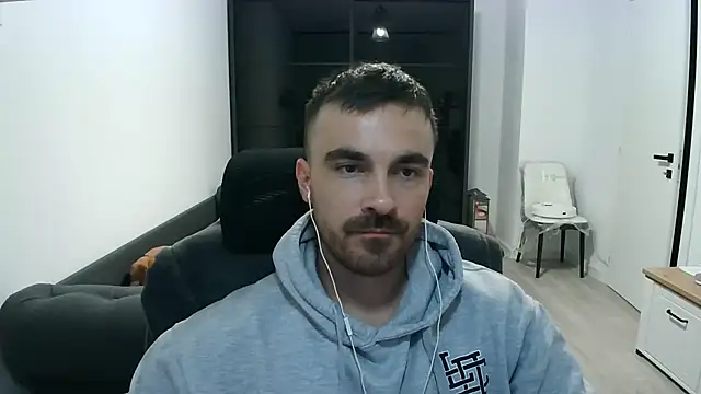 mu5clemania2n Webbikameraesitys