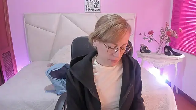 צ'אט XXX בשידור חי של SammySanders