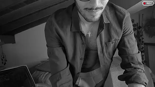 Nicholasrodrii ওয়েবক্যাম শো