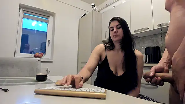 cuplu29 Chat XXX in diretta