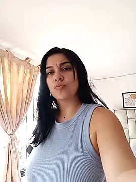 brianaGuzman's Live XXX Chat