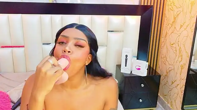 Chat XXX Live SalomeRestrepo