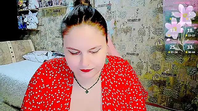 WhisperInTheDarkk Pertunjukan Webcam