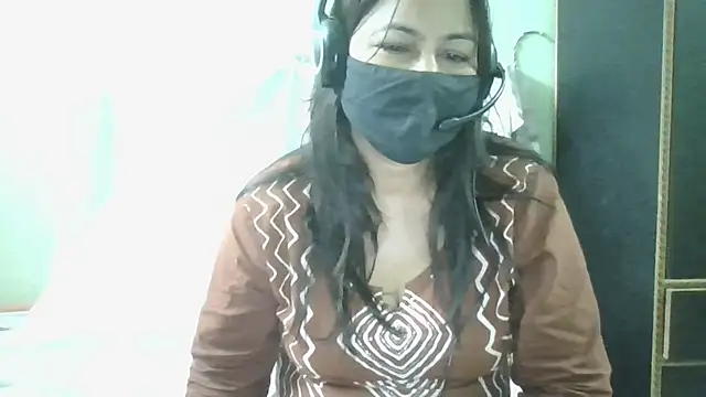 couplesuni's Live XXX Chat