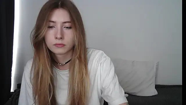 ErikaShyy Live XXX-Chat