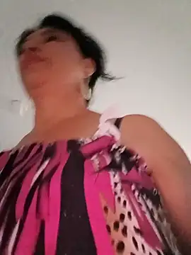 katysquirtdirty's Live XXX Chat