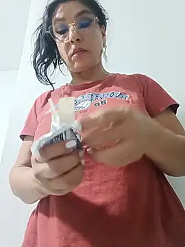دردشة katysquirtdirty الجنسية المباشرة