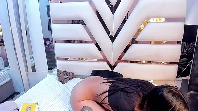 Avi_Thomsonn Live XXX Chat