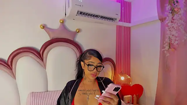 Mia_Jansen webkamerás műsora