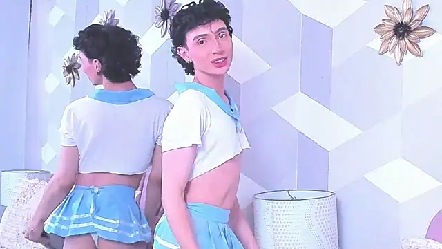 KylieMonnettのライブXXXチャット