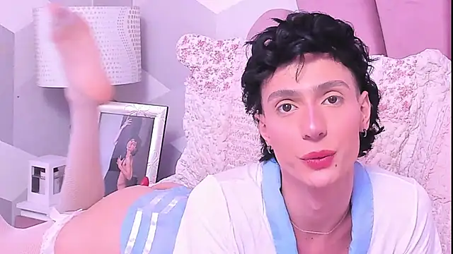KylieMonnettn Webbikameraesitys