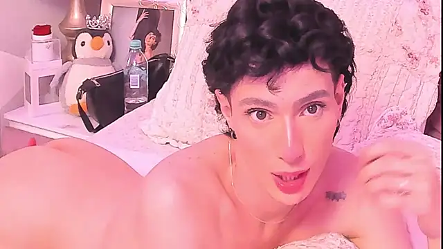 عرض كام KylieMonnett