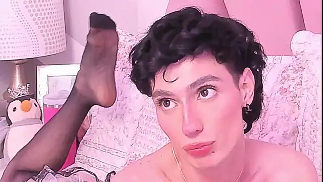 KylieMonnettn Webbikameraesitys
