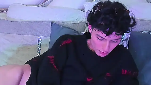 KylieMonnett: вебкам-шоу