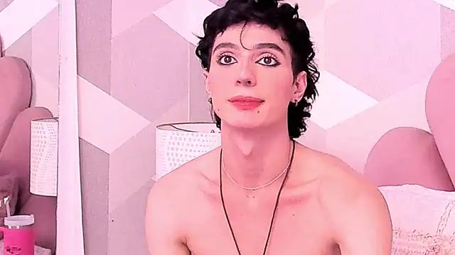 Show modela KylieMonnett na web-kameri