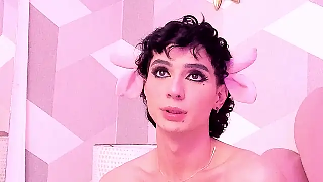 KylieMonnett 在線直播表演