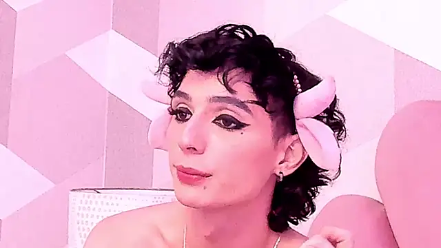 KylieMonnett Show Webcam