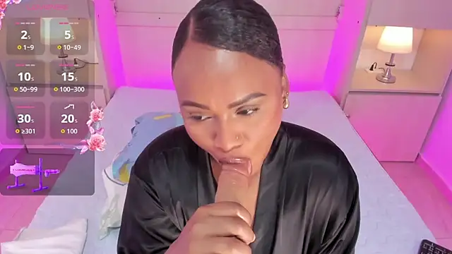 EmilyyStuart's Webcam Show