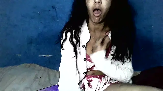 Chat XXX Live thasmyni