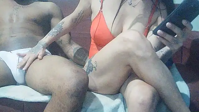 thasmyni's Webcam Show