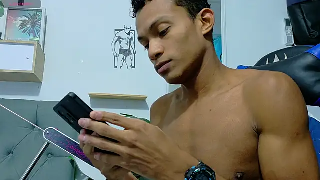 Ryan_Vergon Show Webcam