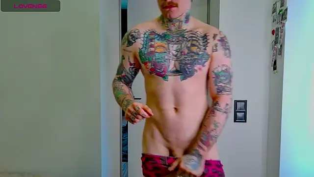 white_King9999's Webcam Show