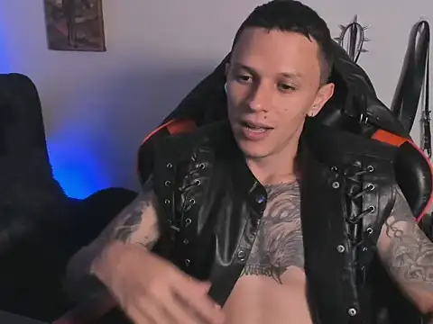 Pokazy przed kamerką – Masterdave7