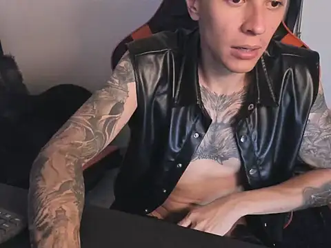 Pokazy przed kamerką – Masterdave7