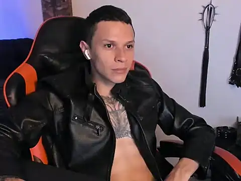 Masterdave7 Webcamshow
